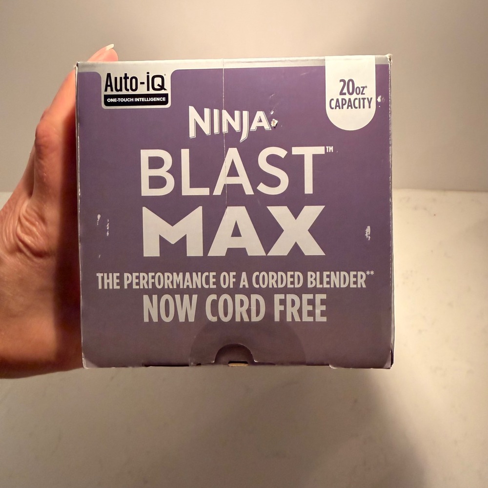 Ninja Blast Max Cordless Portable Blender 20 Oz. Rechargable Auto-IQ One Touch - Picture 12 of 12